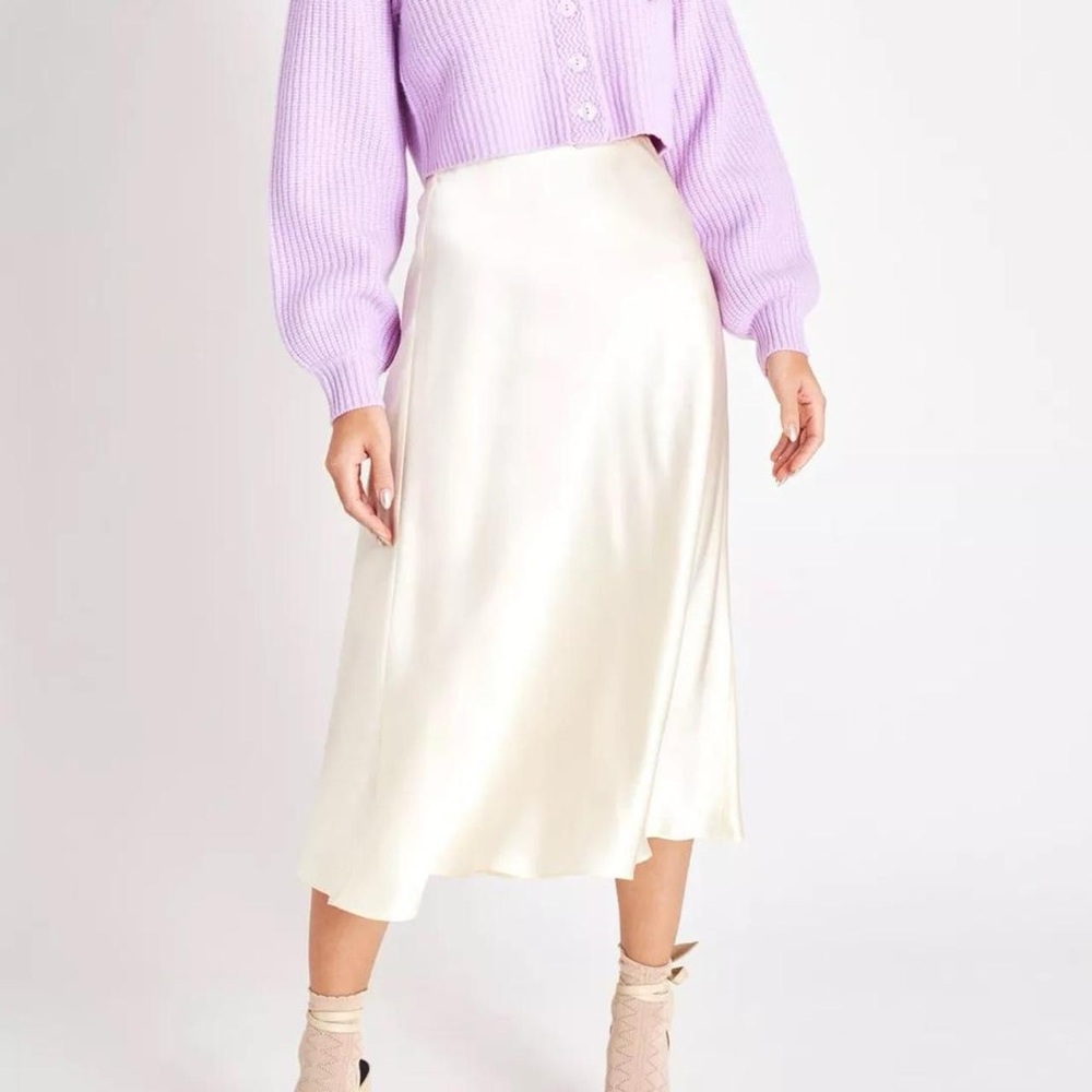 NWT LOVESHACKFANCY 100% Silk midi skirt in Ivory
